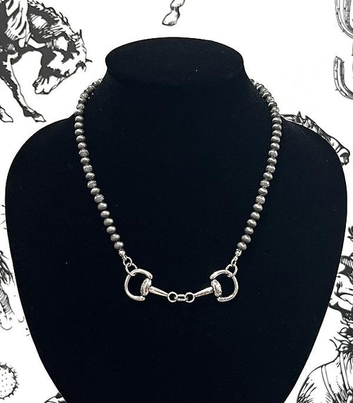 SNAFFLE BIT NECKLACE